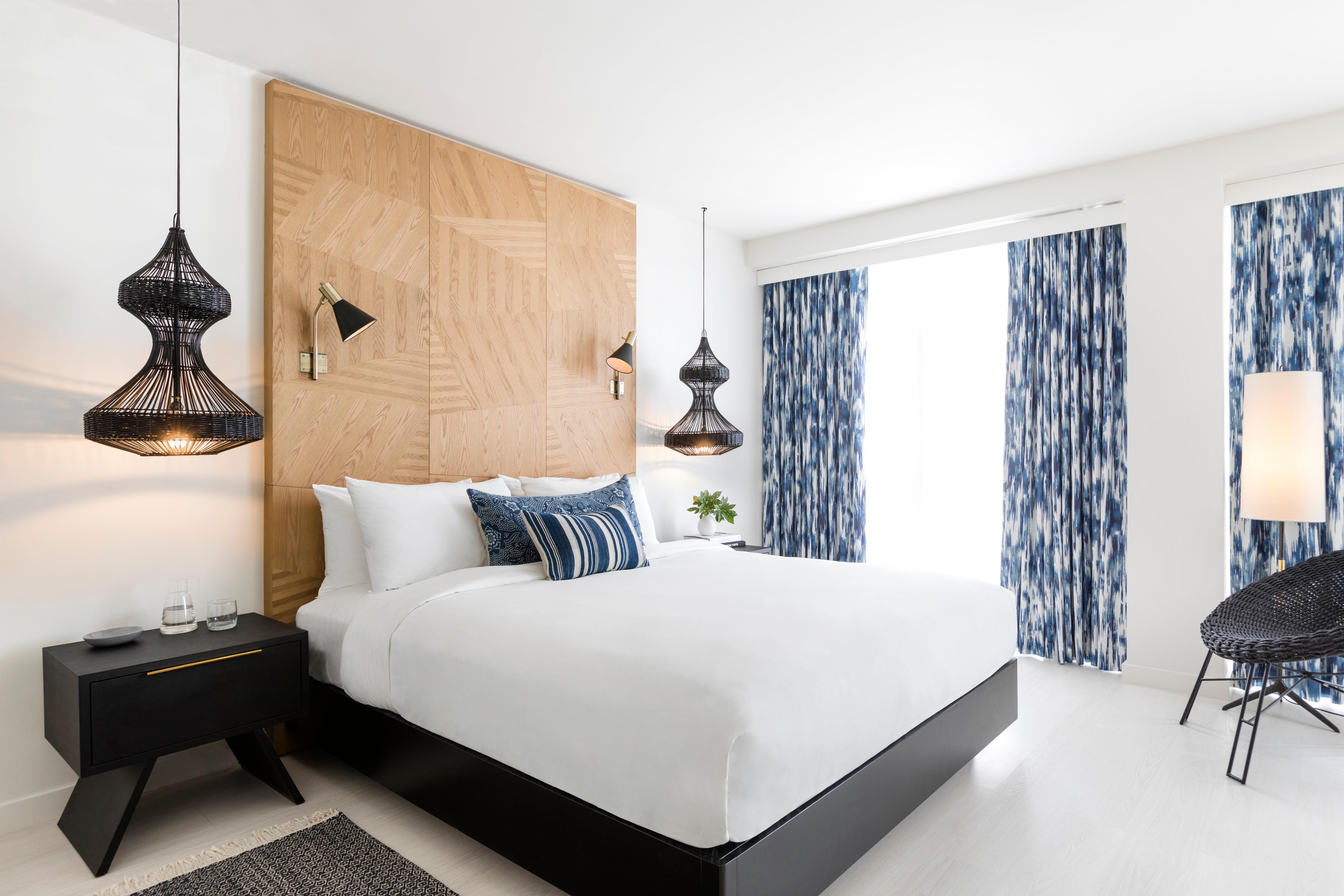 Kimpton Angler'S Hotel South Beach By Ihg Miami Beach Dış mekan fotoğraf A bedroom at the Hotel Indigo